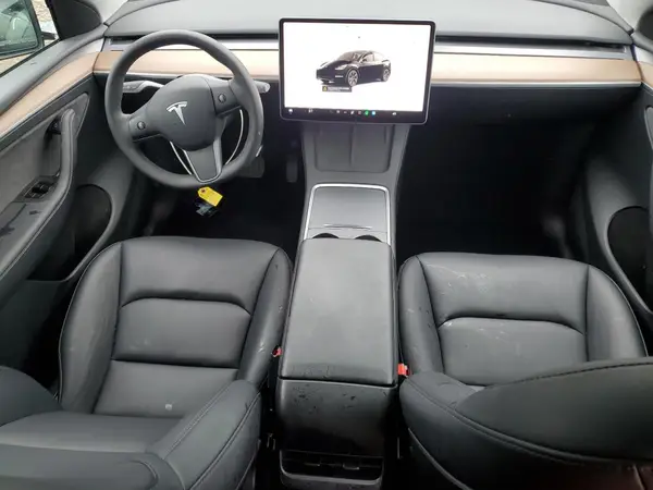 7SAYGDED8SF247954 2025 TESLA MODEL Y - Image 8