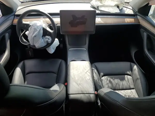 7SAYGDED8SF252488 2025 TESLA MODEL Y - Image 8
