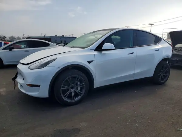 7SAYGDED8SF270764 2025 TESLA MODEL Y - Image 1