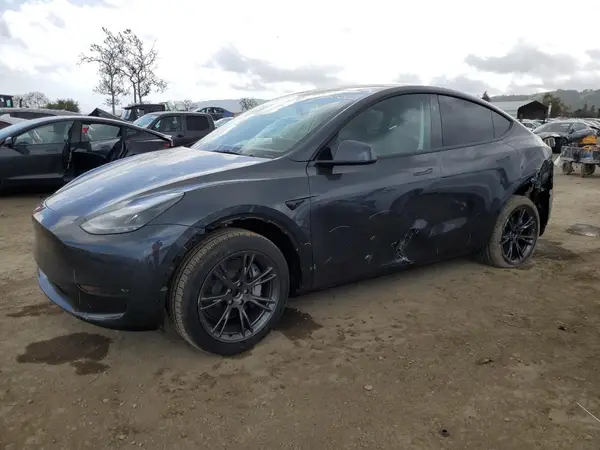 7SAYGDED8SF279304 2025 TESLA MODEL Y - Image 1
