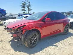 7SAYGDED8SF313354 2025 TESLA MODEL Y