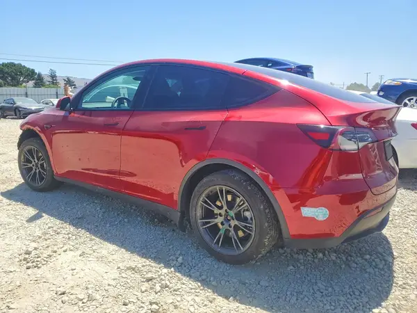 7SAYGDED8SF313354 2025 TESLA MODEL Y - Image 2