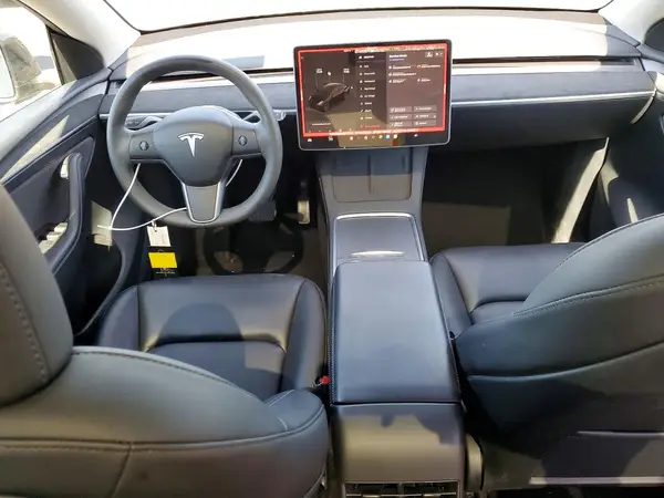 7SAYGDED8SF317114 2025 TESLA MODEL Y - Image 8