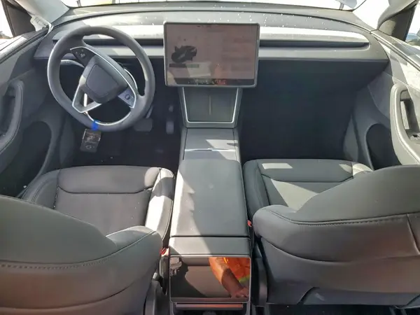 7SAYGDED8TA419687 2026 TESLA MODEL Y - Image 8