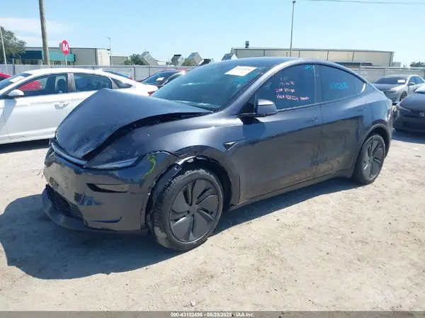 7SAYGDED8TA427224 2026 TESLA MODEL Y - Image 2