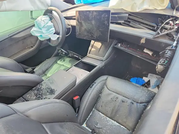 7SAYGDED8TA429734 2026 TESLA MODEL Y - Image 8