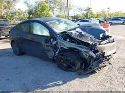 7SAYGDED8TA442810 2026 TESLA MODEL Y