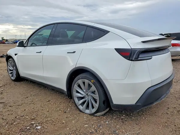 7SAYGDED8TA491988 2026 TESLA MODEL Y - Image 2