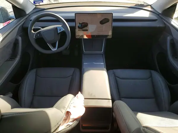 7SAYGDED8TA493434 2026 TESLA MODEL Y - Image 8