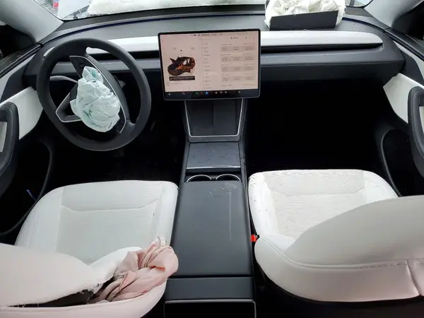 7SAYGDED8TA498634 2026 TESLA MODEL Y - Image 8