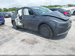7SAYGDED8TA595364 2026 TESLA MODEL Y