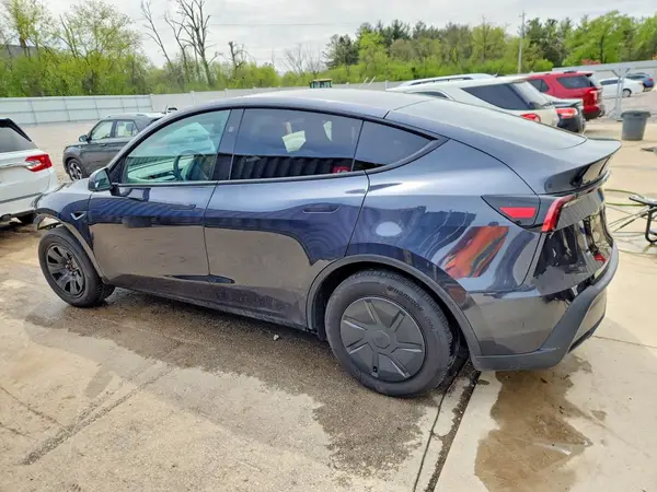 7SAYGDED8TA597471 2026 TESLA MODEL Y - Image 2