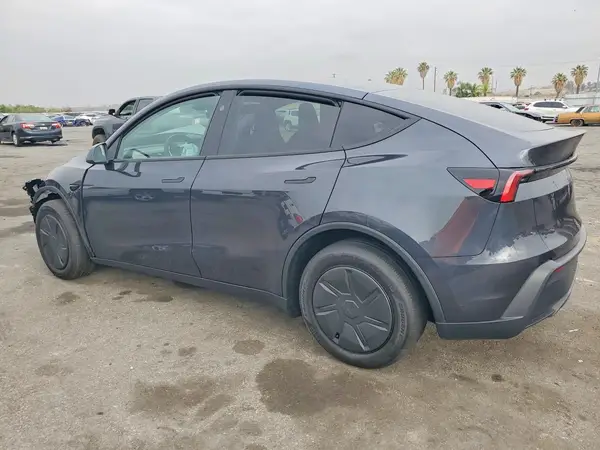 7SAYGDED8TA601082 2026 TESLA MODEL Y - Image 2
