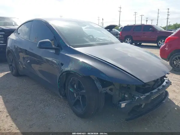 7SAYGDED8TA684660 2026 TESLA MODEL Y - Image 1