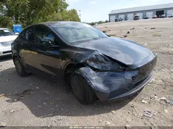 7SAYGDED8TA719665 2026 TESLA MODEL Y