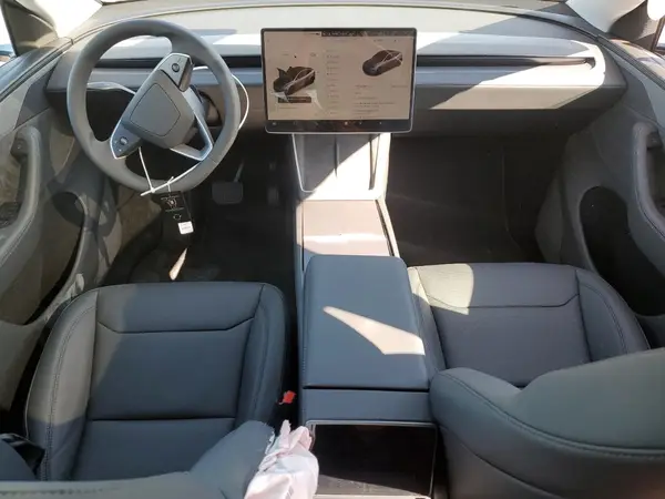 7SAYGDED8TF388427 2026 TESLA MODEL Y - Image 8