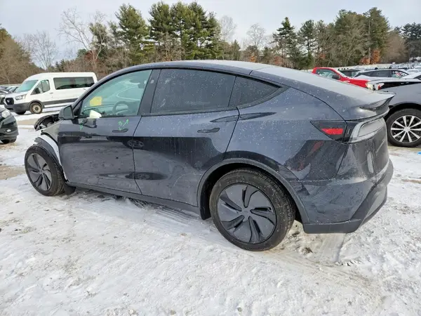 7SAYGDED8TF400642 2026 TESLA MODEL Y - Image 2