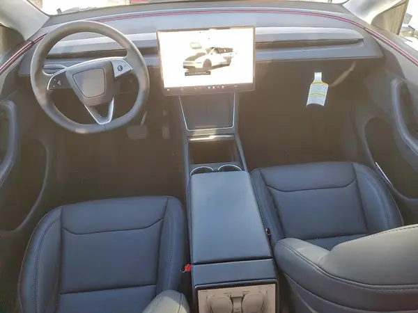 7SAYGDED8TF406943 2026 TESLA MODEL Y - Image 8