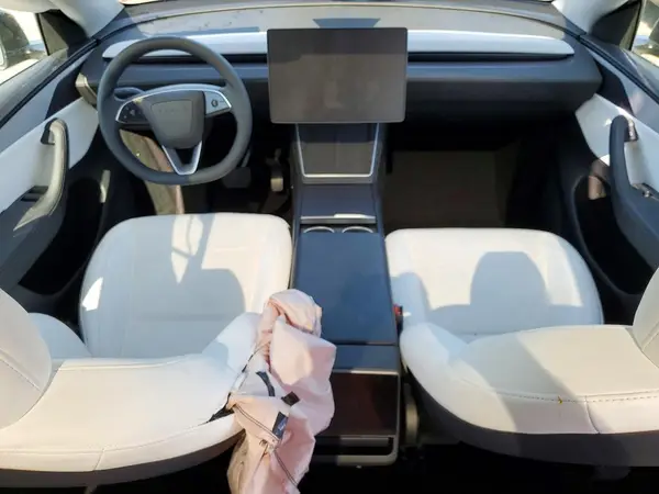 7SAYGDED8TF427050 2026 TESLA MODEL Y - Image 8