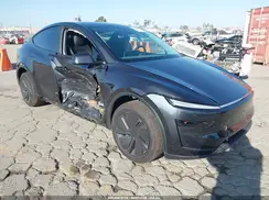 7SAYGDED8TF562108 2026 TESLA MODEL Y