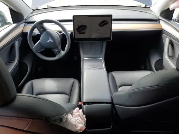7SAYGDED9PF917678 2023 TESLA MODEL Y - Image 8