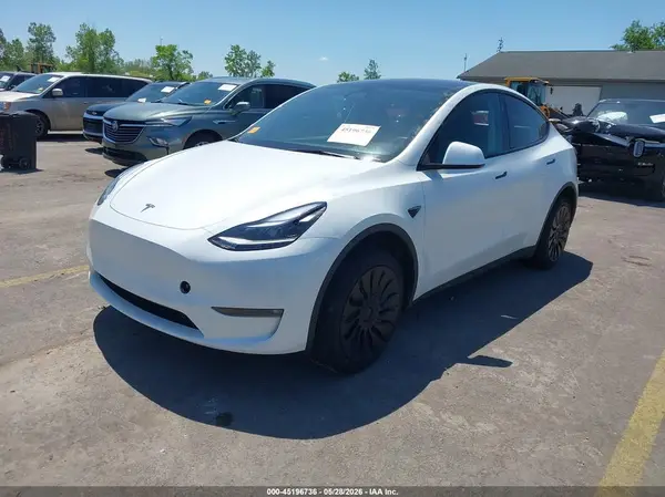 7SAYGDED9PF941804 2023 TESLA MODEL Y - Image 2