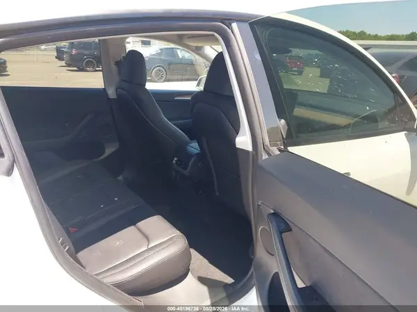 7SAYGDED9PF941804 2023 TESLA MODEL Y - Image 8