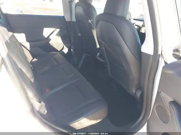 7SAYGDED9PF942211 2023 TESLA MODEL Y - Image 8