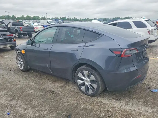 7SAYGDED9PF943407 2023 TESLA MODEL Y - Image 2