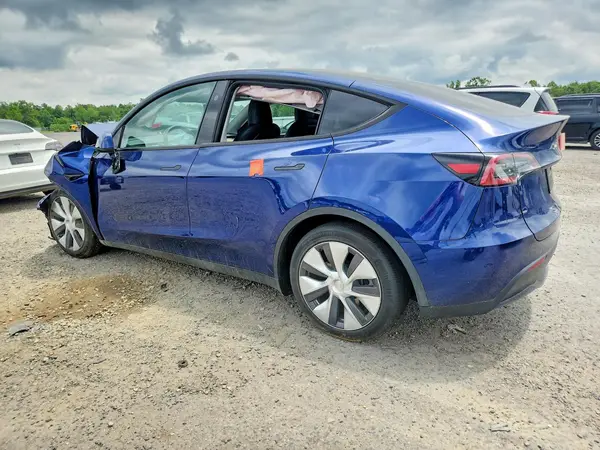 7SAYGDED9PF945707 2023 TESLA MODEL Y - Image 2