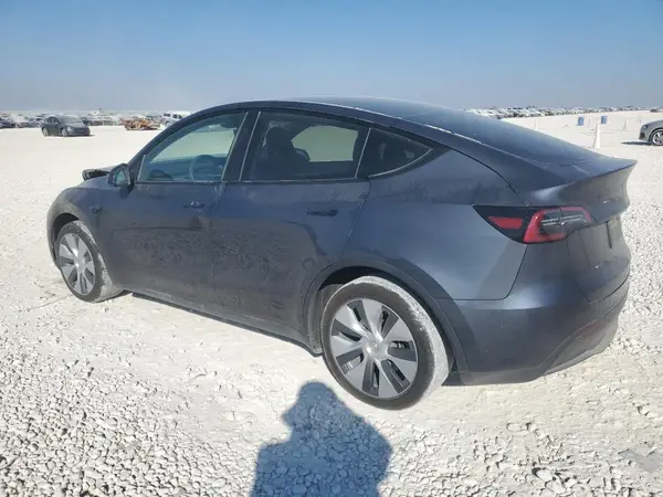 7SAYGDED9PF947604 2023 TESLA MODEL Y - Image 2