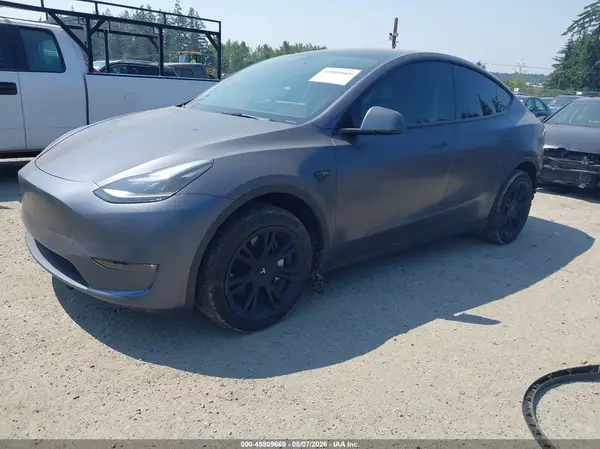 7SAYGDED9PF956836 2023 TESLA MODEL Y - Image 2
