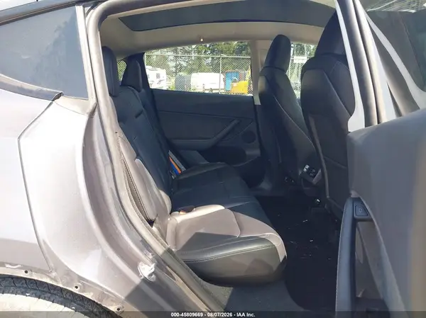 7SAYGDED9PF956836 2023 TESLA MODEL Y - Image 8