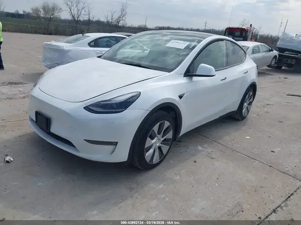 7SAYGDED9PF964791 2023 TESLA MODEL Y - Image 2