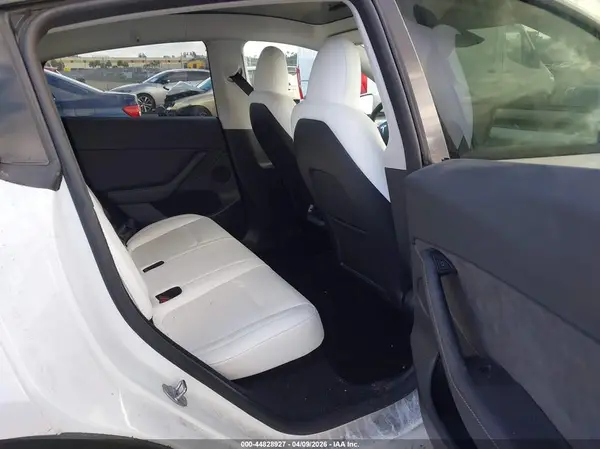 7SAYGDED9PF965598 2023 TESLA MODEL Y - Image 8