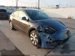 7SAYGDED9PF965987 2023 TESLA MODEL Y