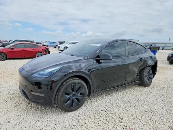 7SAYGDED9RA303634 2024 TESLA MODEL Y - Image 1