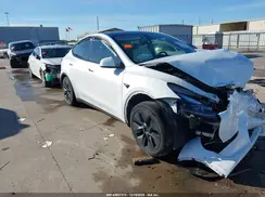 7SAYGDED9RA309983 2024 TESLA MODEL Y