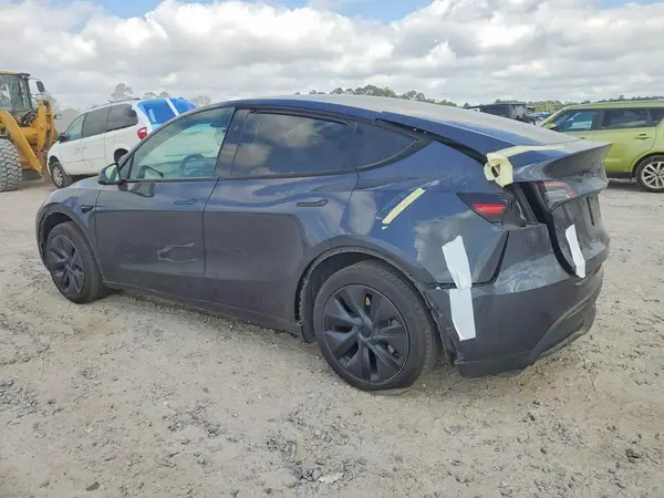 7SAYGDED9RA328338 2024 TESLA MODEL Y - Image 2