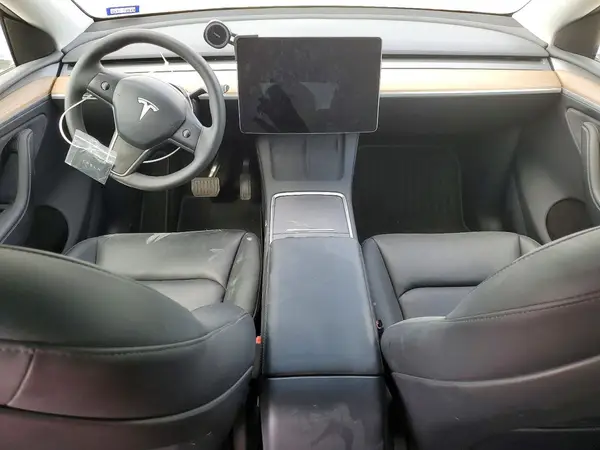 7SAYGDED9RA328338 2024 TESLA MODEL Y - Image 8