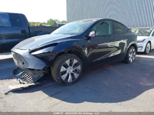 7SAYGDED9RF013266 2024 TESLA MODEL Y - Image 2