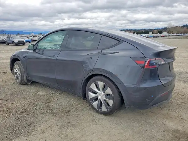 7SAYGDED9RF014983 2024 TESLA MODEL Y - Image 2