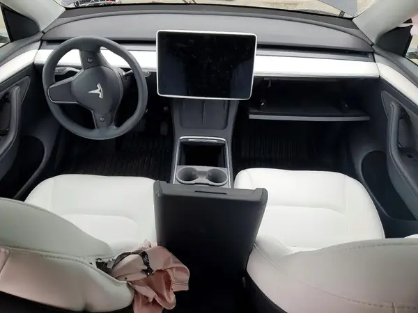 7SAYGDED9RF014983 2024 TESLA MODEL Y - Image 8