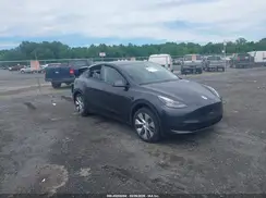 7SAYGDED9RF017950 2024 TESLA MODEL Y