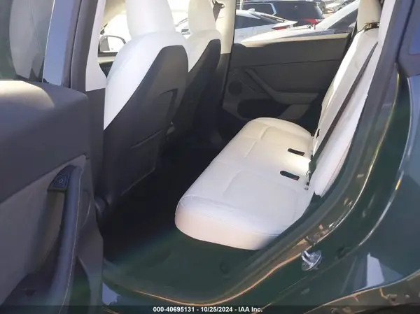 7SAYGDED9RF018063 2024 TESLA MODEL Y - Image 8