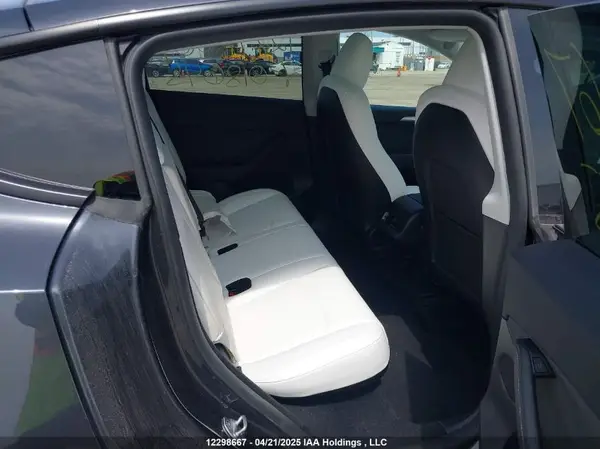 7SAYGDED9RF018645 2024 TESLA MODEL Y - Image 8