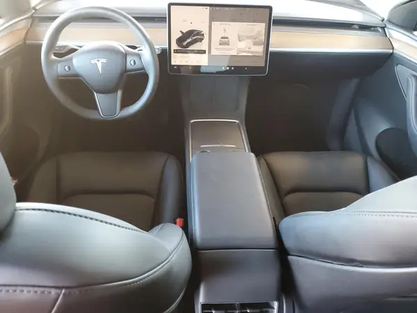 7SAYGDED9RF019035 2024 TESLA MODEL Y - Image 8