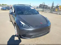 7SAYGDED9RF038314 2024 TESLA MODEL Y