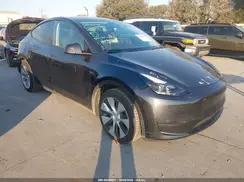 7SAYGDED9RF040239 2024 TESLA MODEL Y