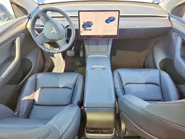 7SAYGDED9RF047465 2024 TESLA MODEL Y - Image 8